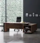 Modern Executive Office Desk Set – Sleek Design for Managers